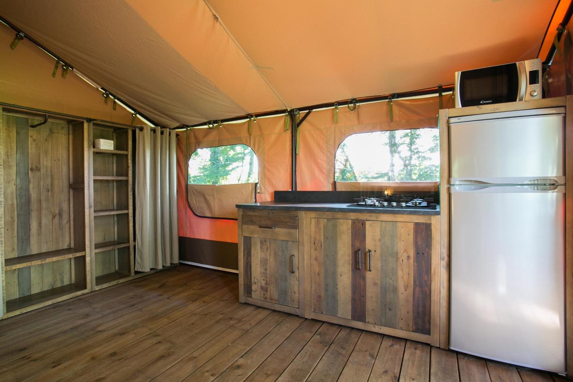 Camping La Ferme de Perdigat Limeuil Bagian luar foto